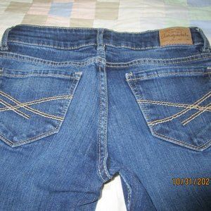 Aeropostale straight, skinny leg blue jeans Very small- size 1/2